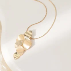 Hammered Leaf Cluster Pendant